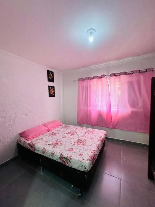 Aconchegante Mobiliado, Zn - Cod 02 *
